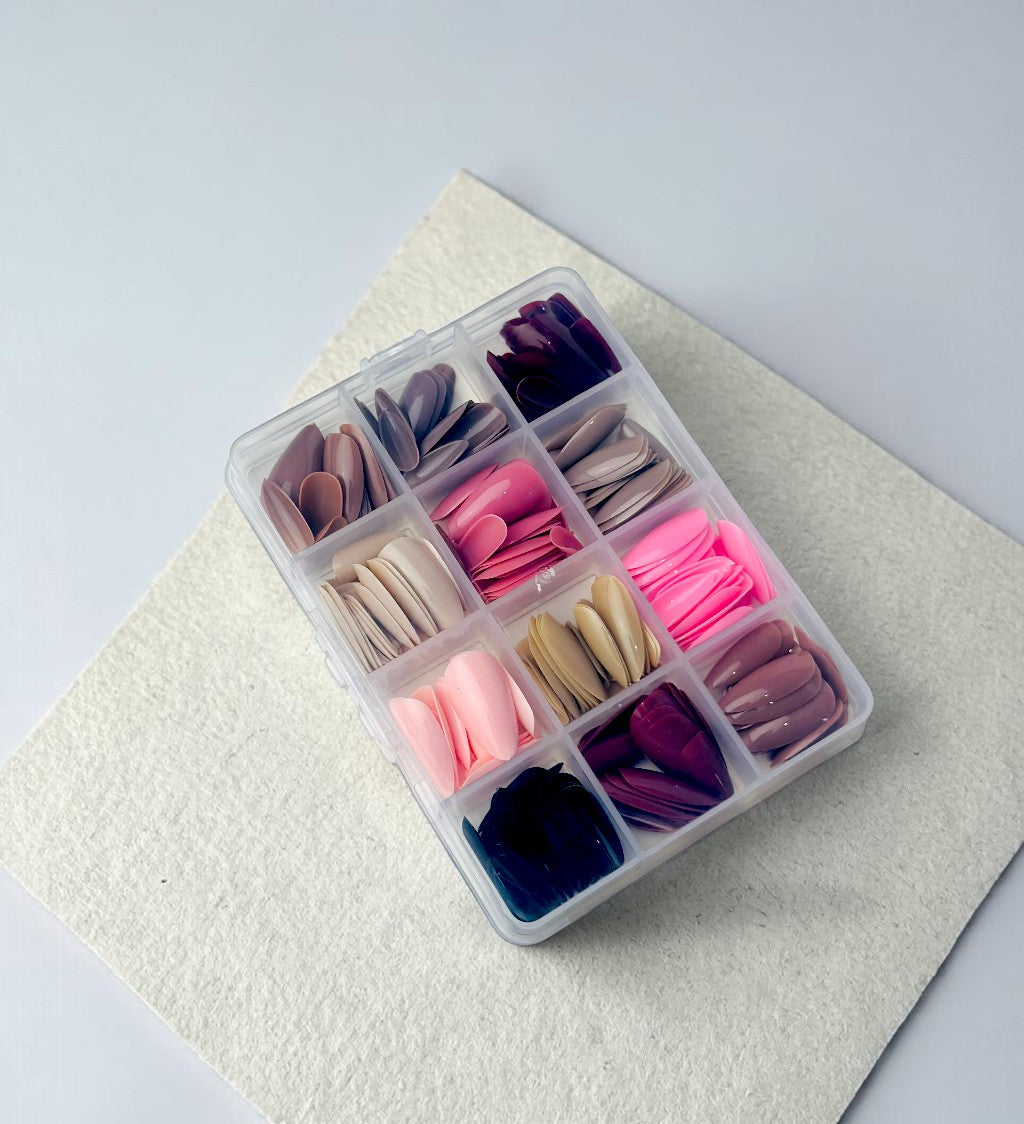 Multi-Color Artificial Nail Set