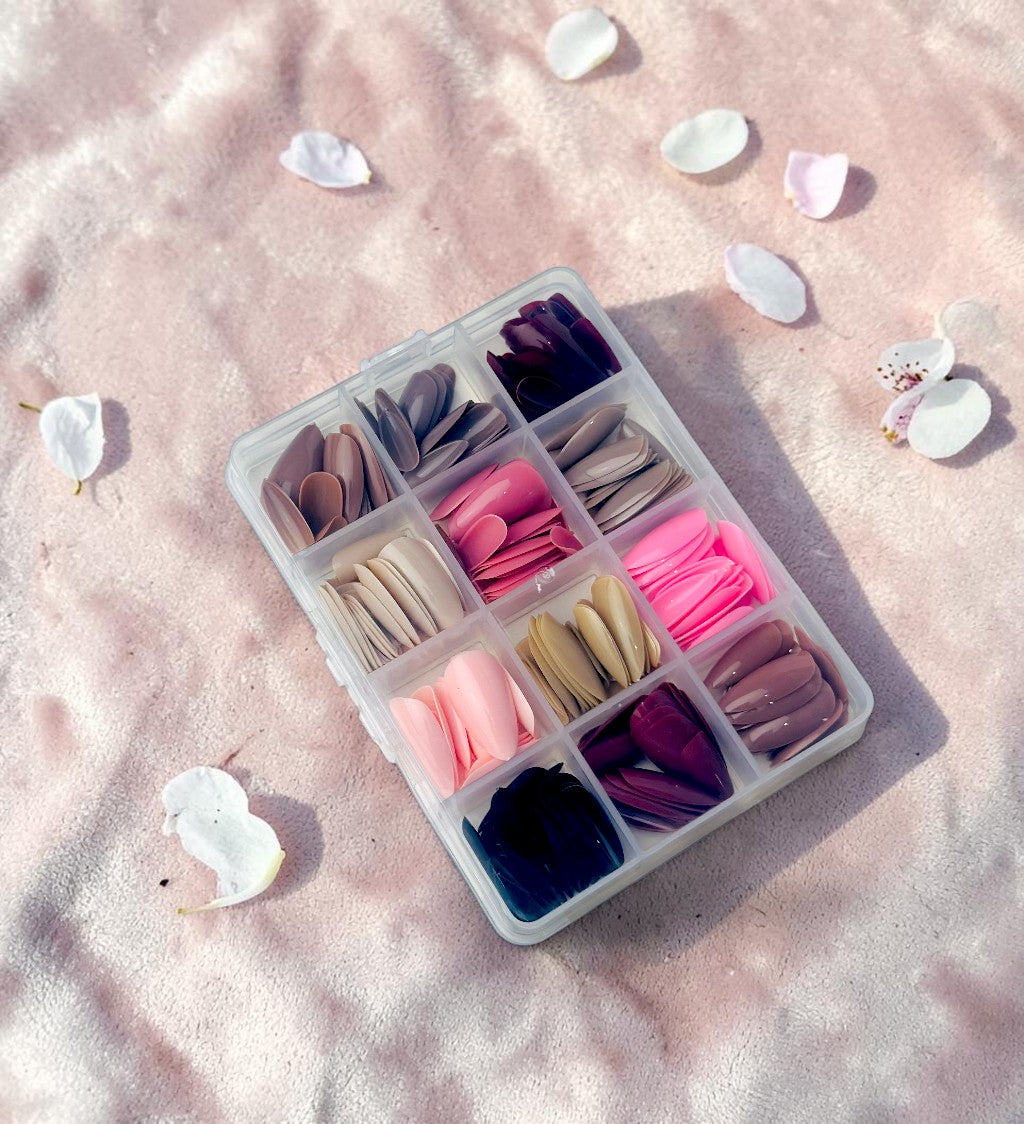 Multi-Color Artificial Nail Set