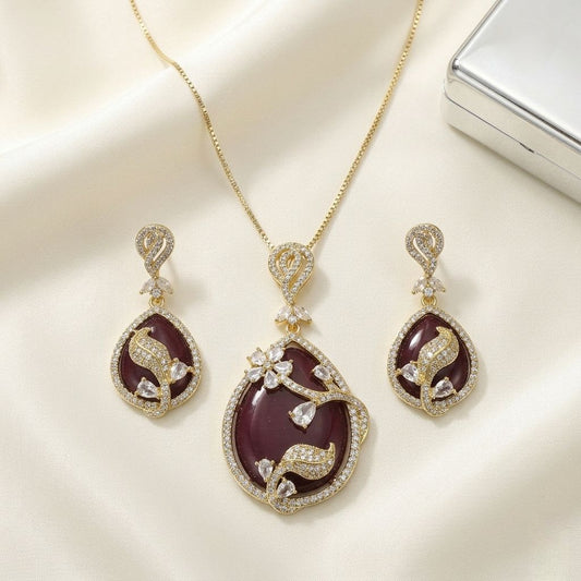 Golden Floral Locket Set