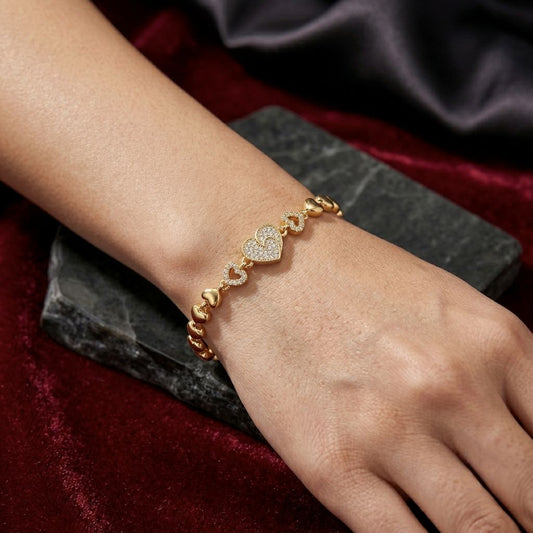 Golden Interlocking Hearts Bracelet