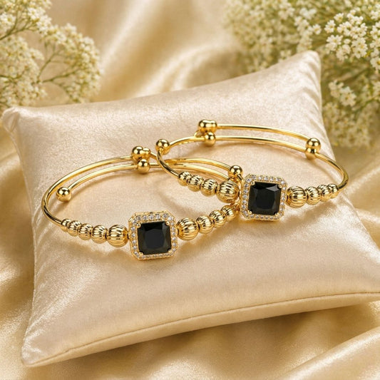 Golden Onyx Bangle