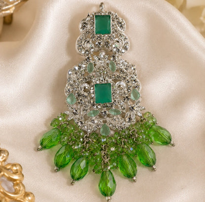 Emerald Green Kundan Tikka Set