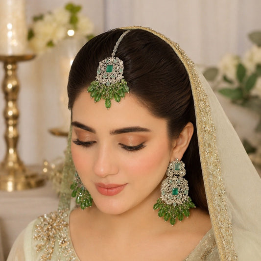 Emerald Green Kundan Tikka Set