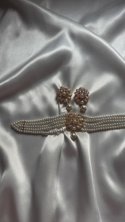 Regalia Pearl Choker Set